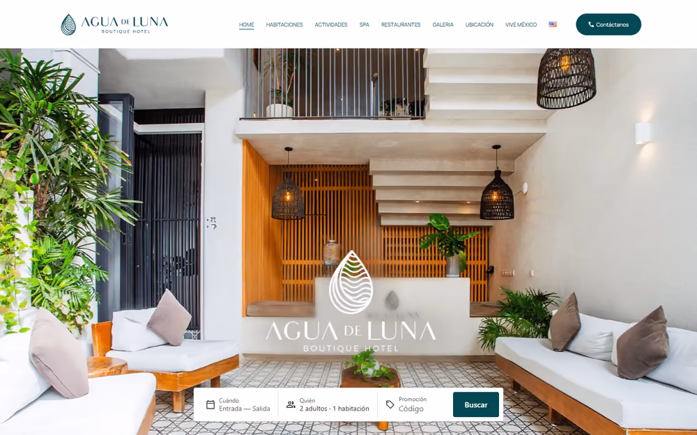 Página de inicio de la web de Agua de Luna Hotel Boutique en ordenador